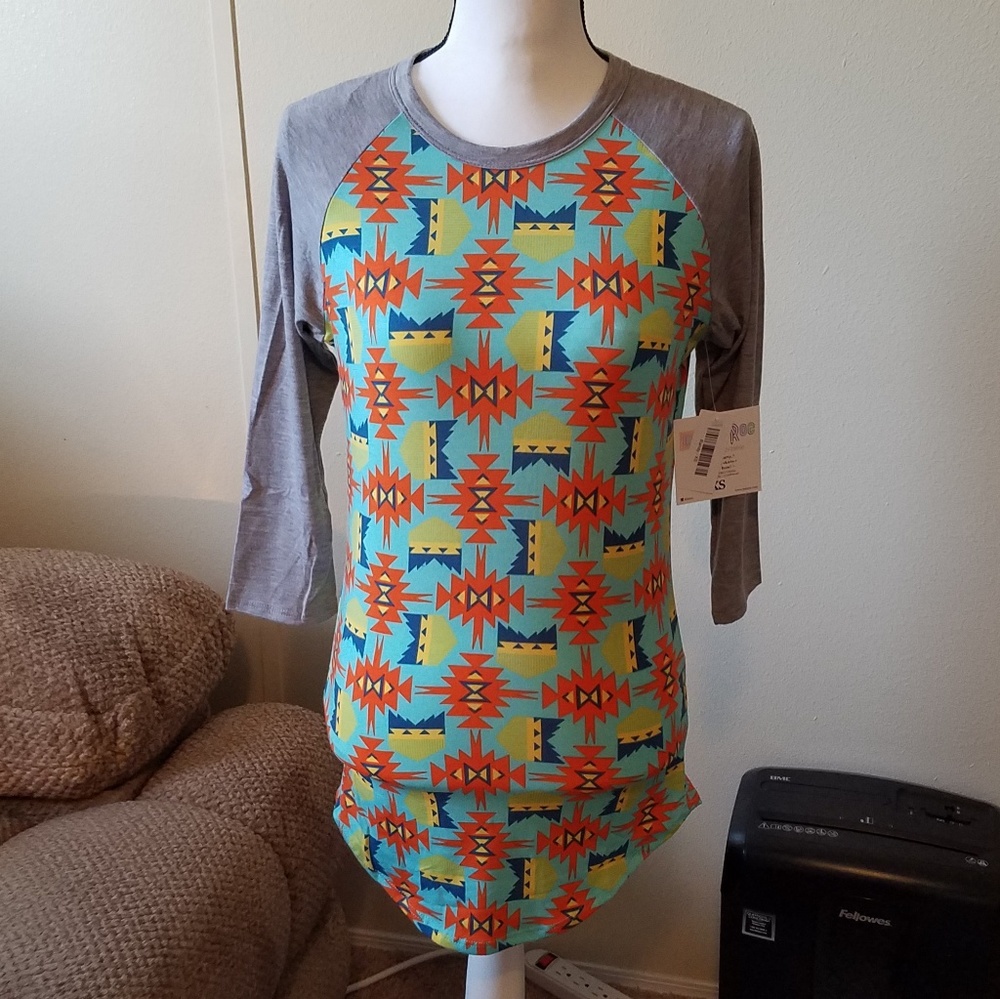🧡 Nwt’s Tribal Randy Baseball Tee XS